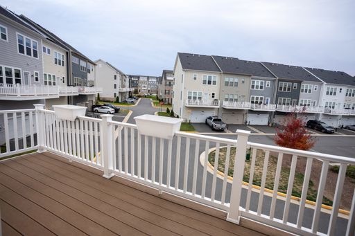 17137 Branched Oak Rd, Dumfries, VA 22026