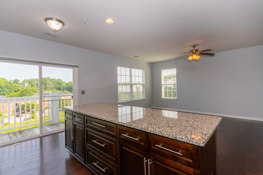 17002 Beveridge Dr, Dumfries, VA 22026