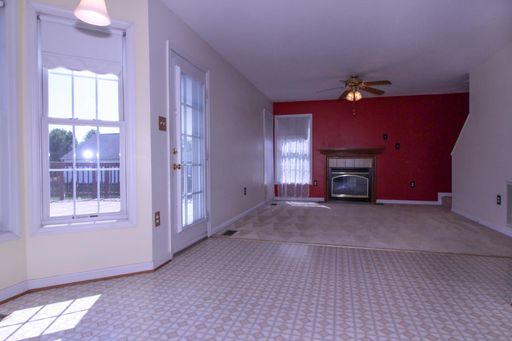 6540 Cottonwood Dr, Bealeton, VA 22712-9454