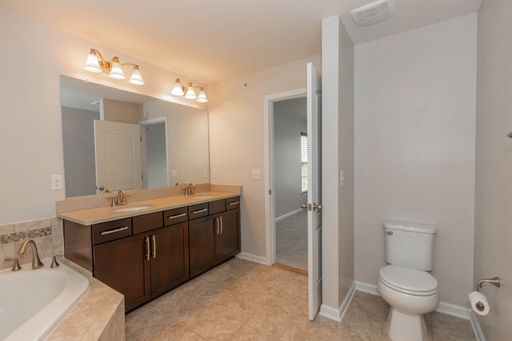 17002 Beveridge Dr, Dumfries, VA 22026