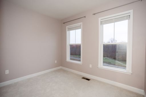 17137 Branched Oak Rd, Dumfries, VA 22026