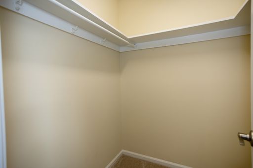 8343 Irongate Way, Manassas, VA 20109