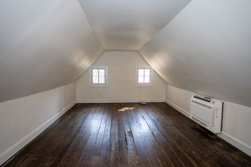 8200 Buckland Mill Rd, Gainesville, VA 20155