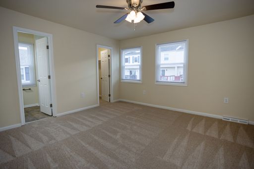 8343 Irongate Way, Manassas, VA 20109