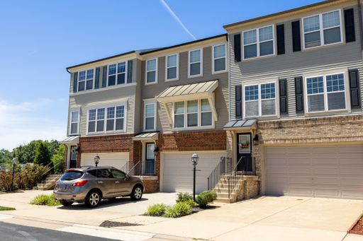 Spacious 3-Level Townhome in Sought-After Dawkins Ridge