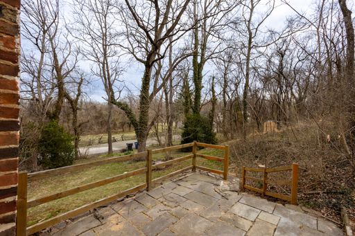 8200 Buckland Mill Rd, Gainesville, VA 20155