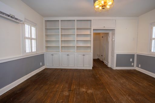 8200 Buckland Mill Rd, Gainesville, VA 20155