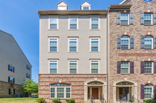 14194 Haro Trl, Gainesville, VA 20155