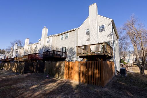 16326 Taconic Cir , Dumfries, VA 22025