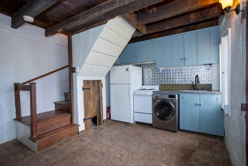 8200 Buckland Mill Rd, Gainesville, VA 20155