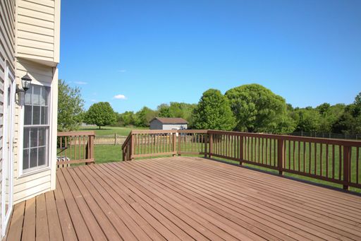 6540 Cottonwood Dr, Bealeton, VA 22712-9454