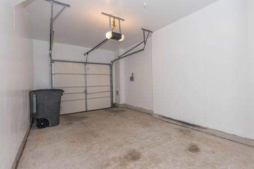 17002 Beveridge Dr, Dumfries, VA 22026