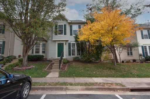 9026 Coriander Cir, Manassas, VA 20110
