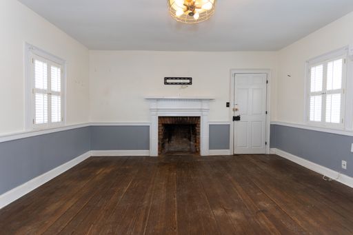 8200 Buckland Mill Rd, Gainesville, VA 20155