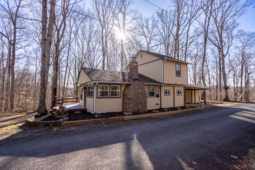 11961 Mente Rd , Manassas, VA 20112