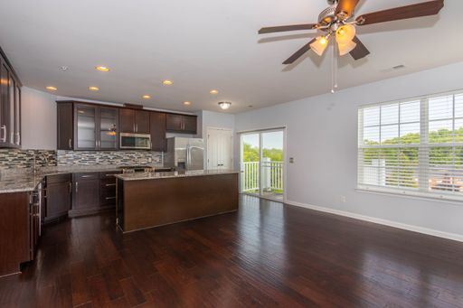 17002 Beveridge Dr, Dumfries, VA 22026