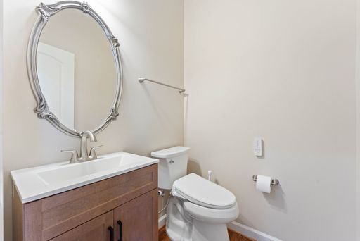 42524 Rowderbury Sq, Chantilly, VA 20152