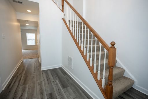 8150 Rainwater Cir, Manassas, VA 20111