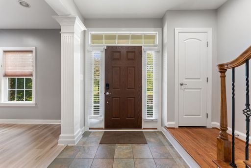 42524 Rowderbury Sq, Chantilly, VA 20152