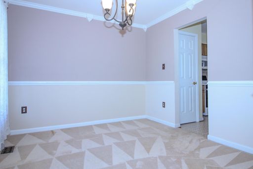 6540 Cottonwood Dr, Bealeton, VA 22712-9454