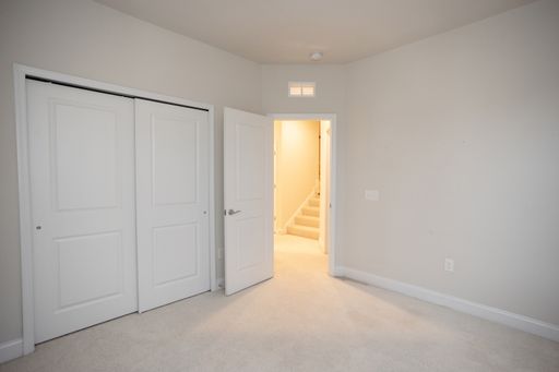 17137 Branched Oak Rd, Dumfries, VA 22026