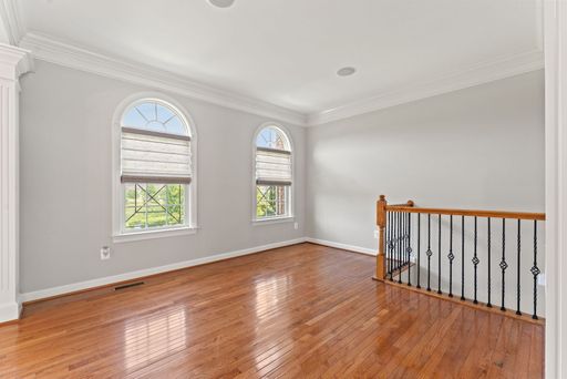 42524 Rowderbury Sq, Chantilly, VA 20152