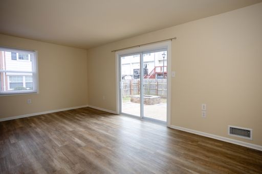 8343 Irongate Way, Manassas, VA 20109