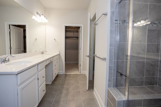 17137 Branched Oak Rd, Dumfries, VA 22026