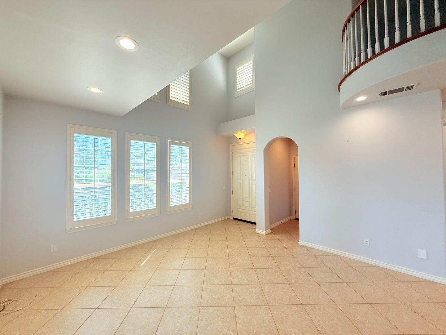 Newbury Park House: 158 Midbury Hill Road Newbury Park, CA 91320