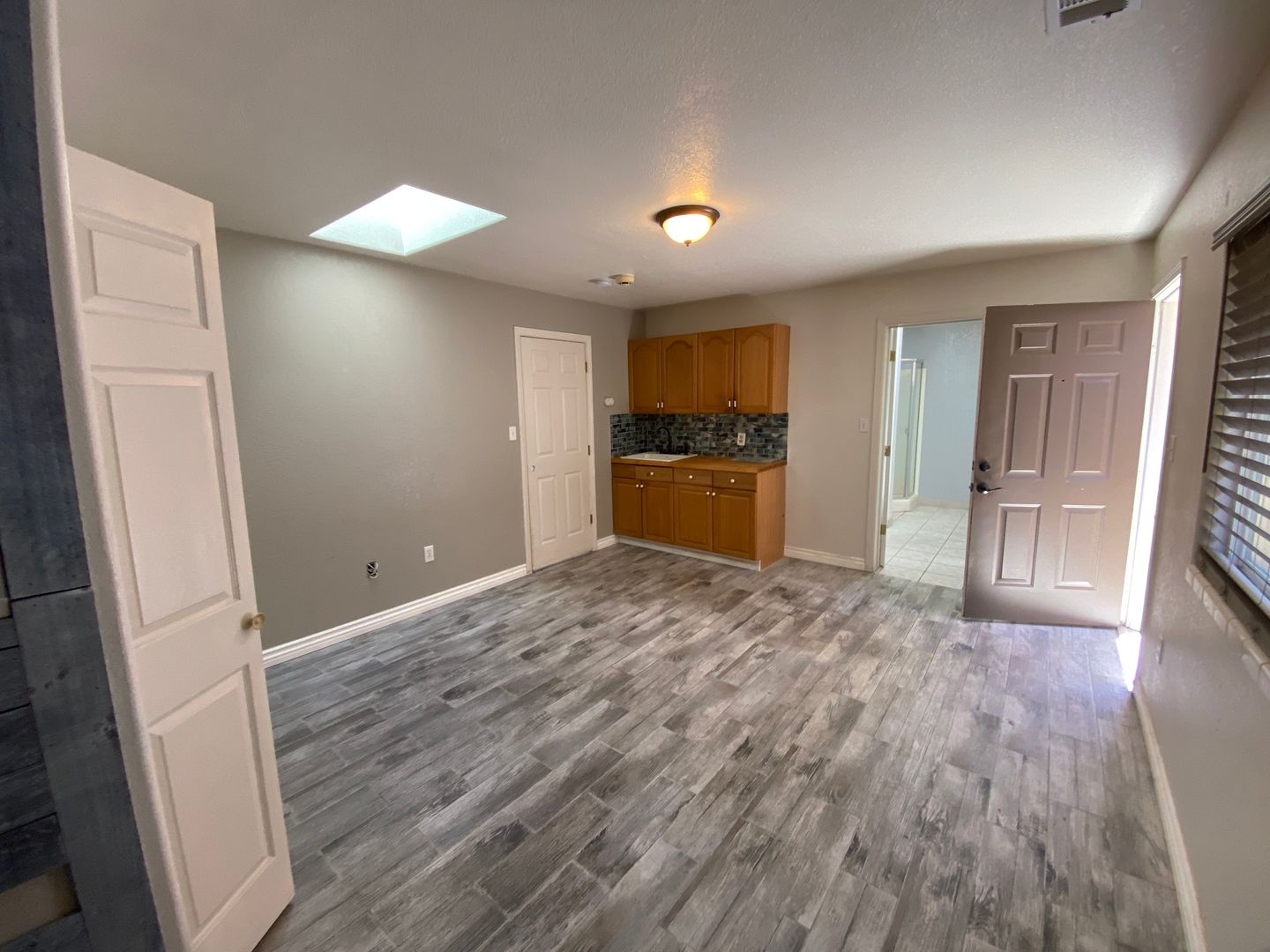 Lompoc Multiplex: 424 S B St