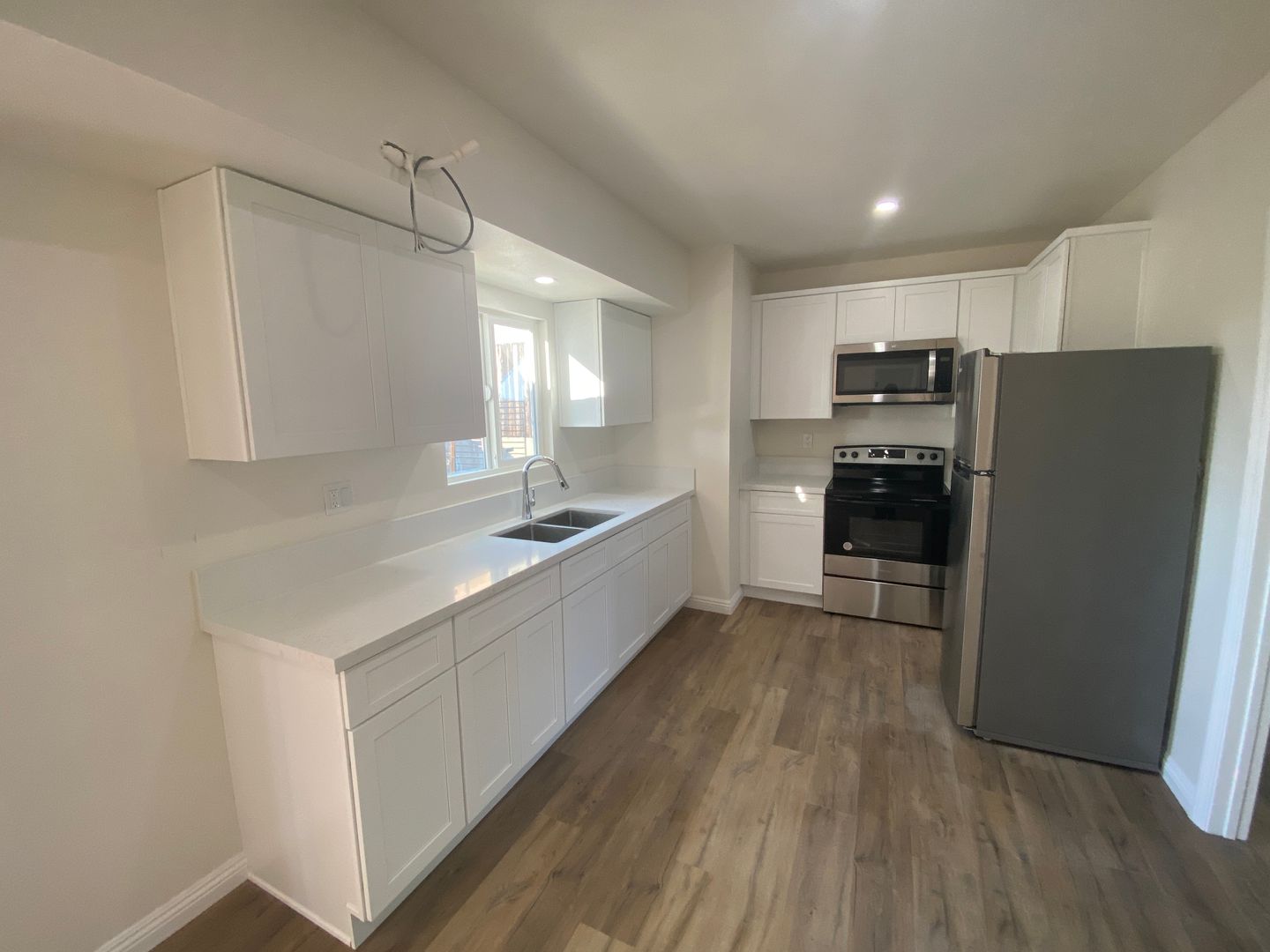 Thousand Oaks Townhome: 1765 Los Feliz Drive