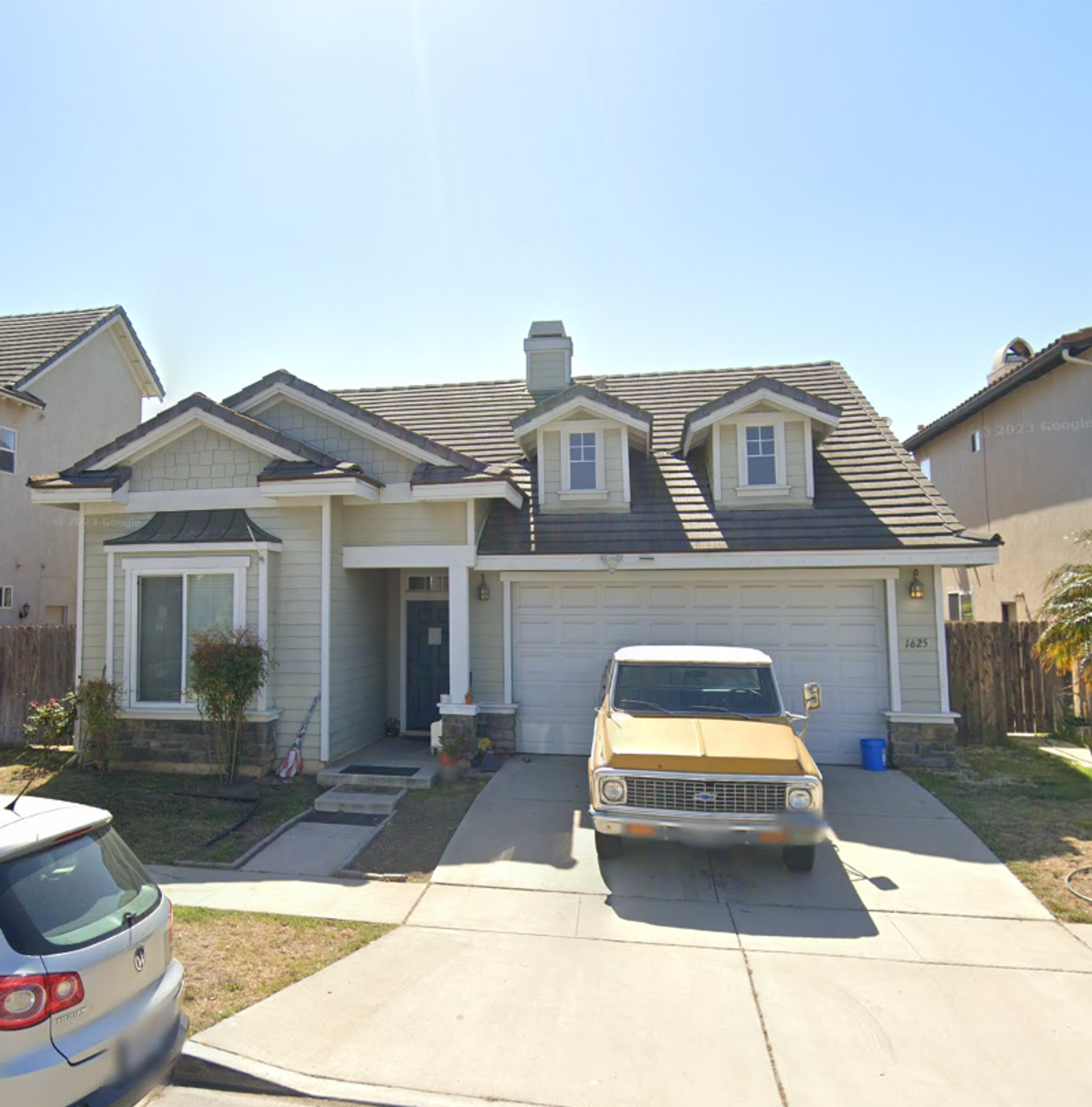 Santa Maria Apartment: 1625 Belmont