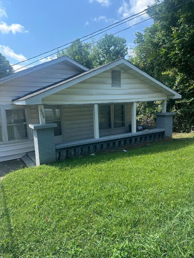 Fultondale House: 1408 8th Ave