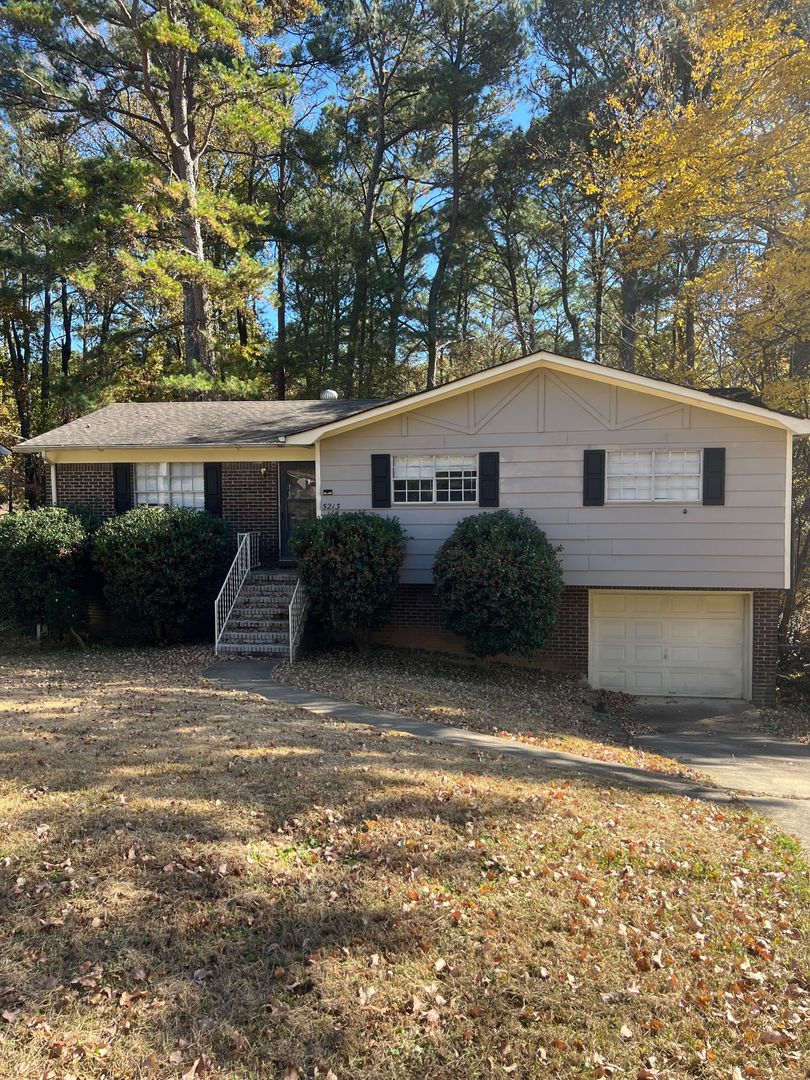 Irondale House: 5213 Goldmar Dr