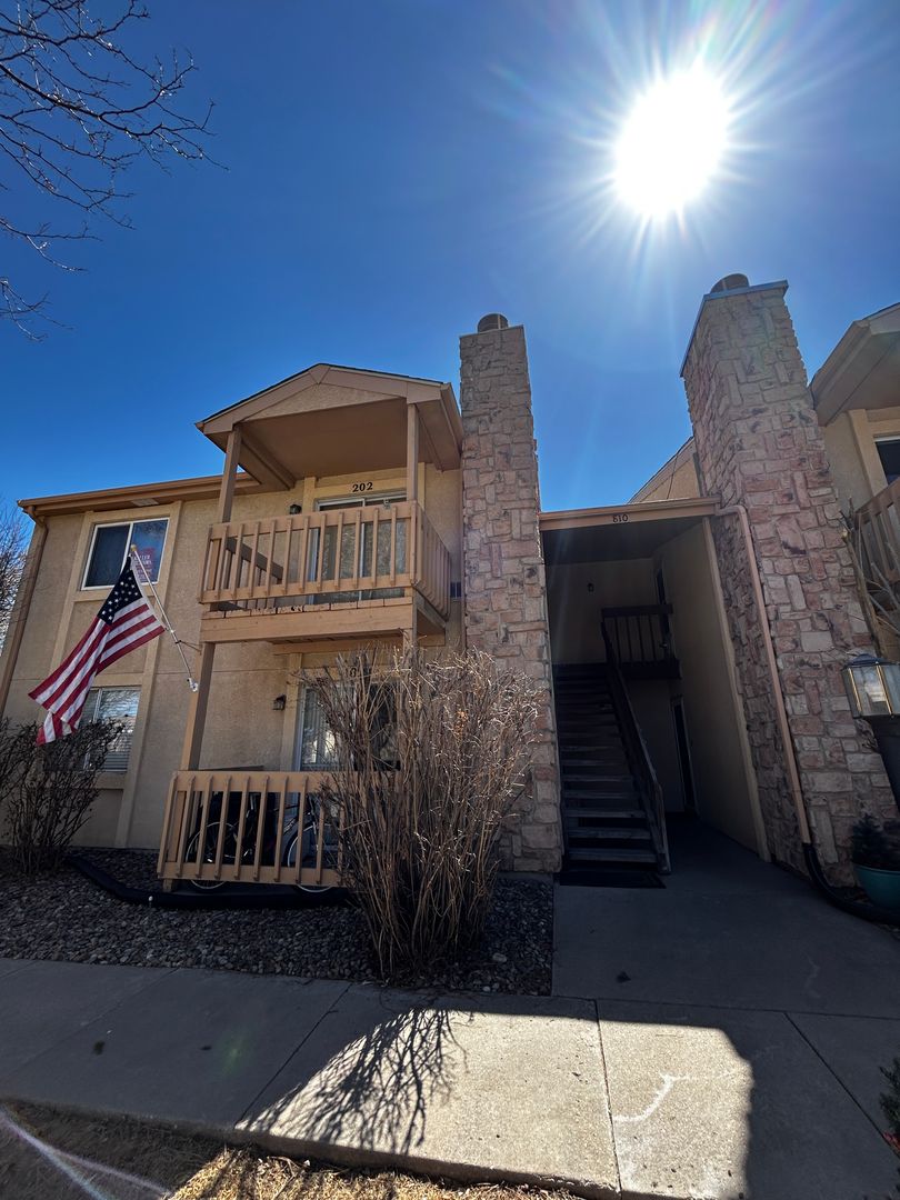 Colorado Springs House: 810 Tenderfoot Hill Rd #202