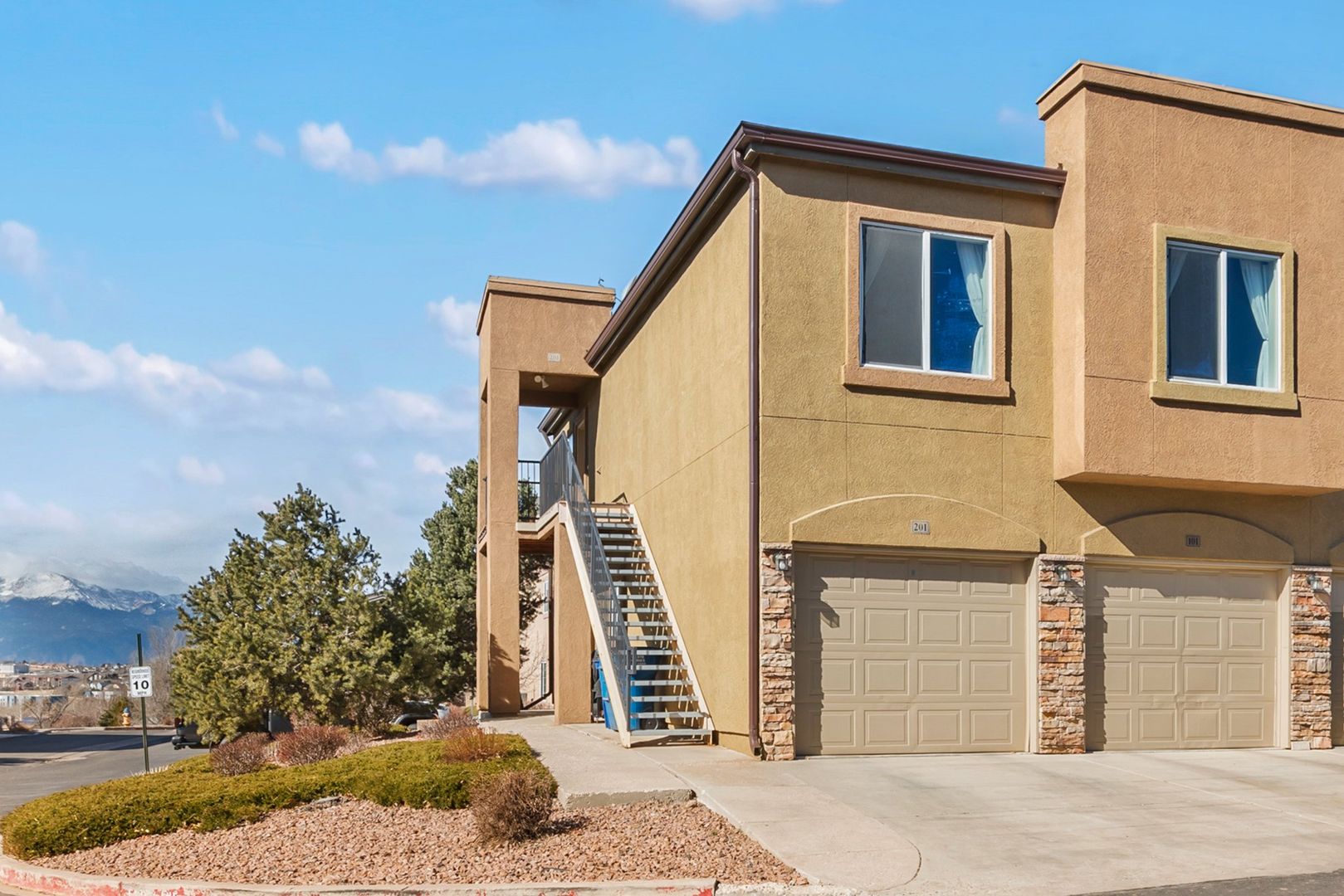 Colorado Springs House: 4880 Kerry Lynn View #201