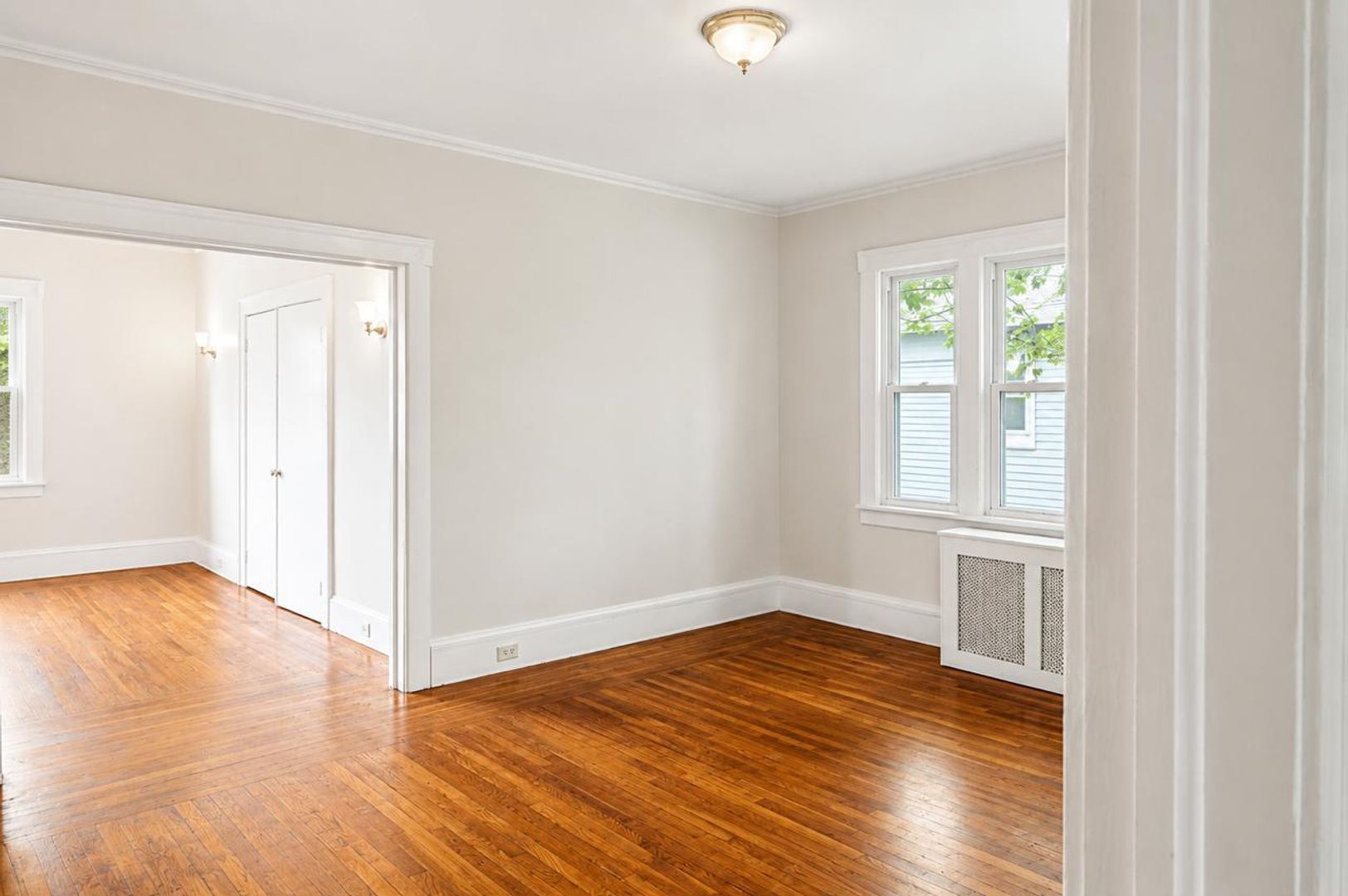 New Haven Apartment: 98 Sherman Avenue