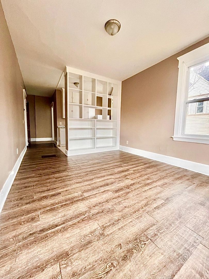 New Haven Apartment: 87 Norton Street