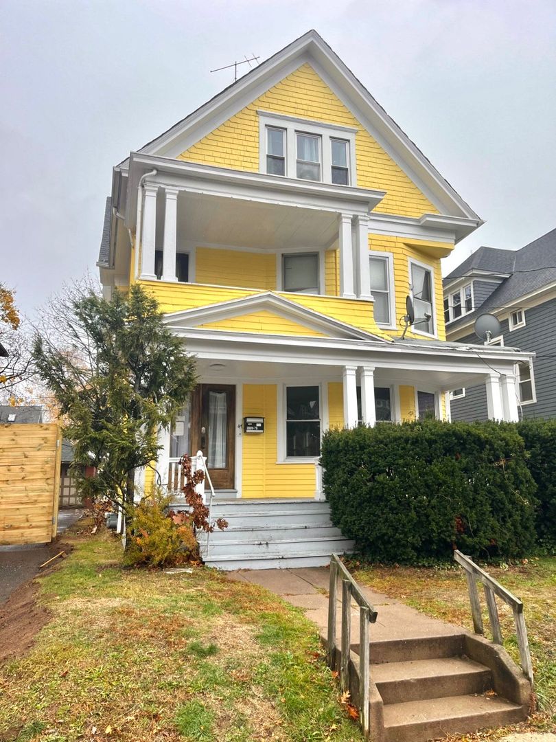 New Haven Apartment: 47 - 49 Pendleton Street