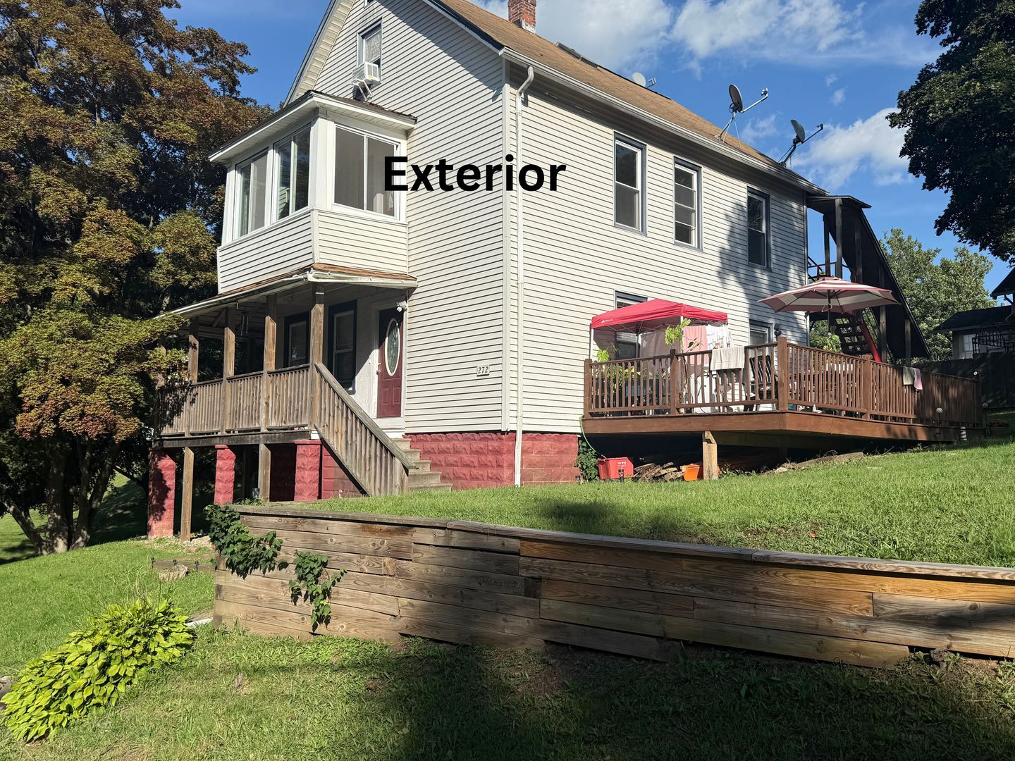 Meriden Apartment: 272 Highland Avenue