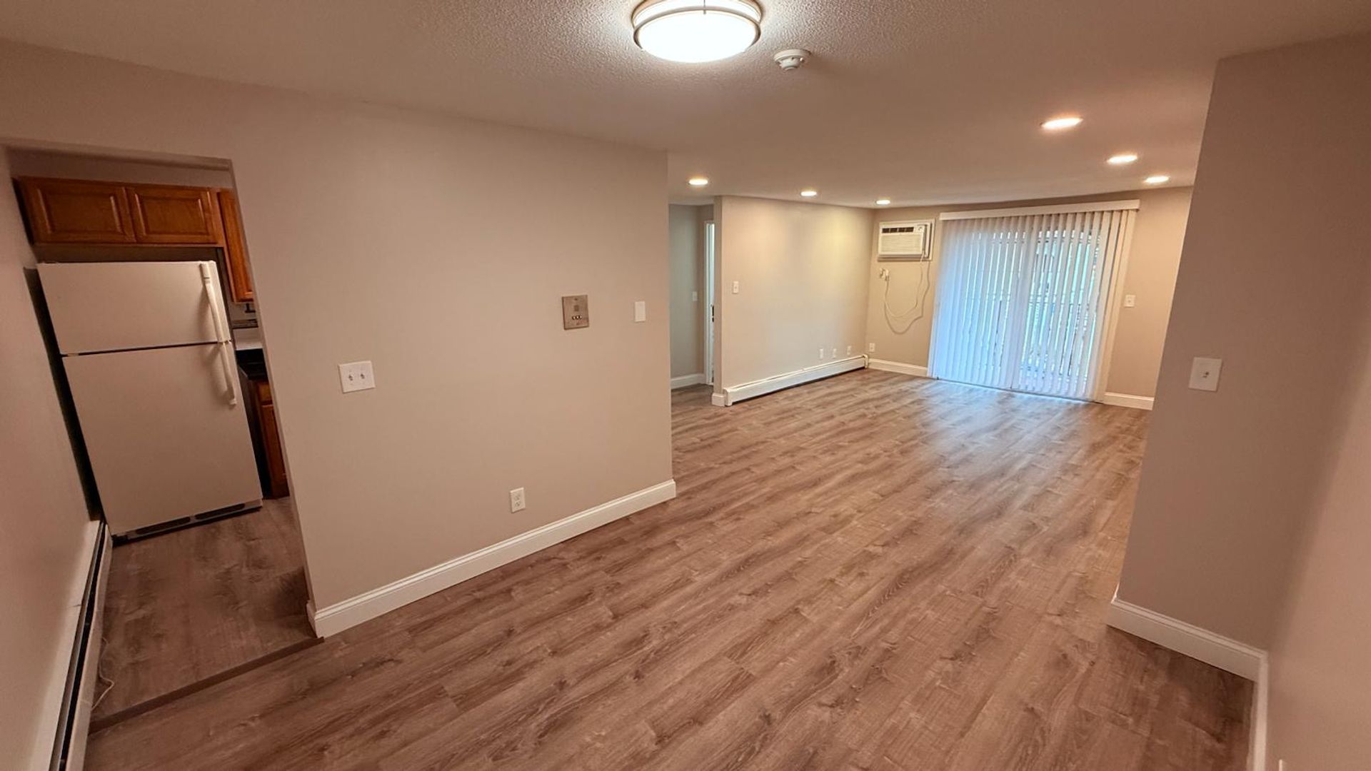 Leominster Apartment: 47 Princeton Street