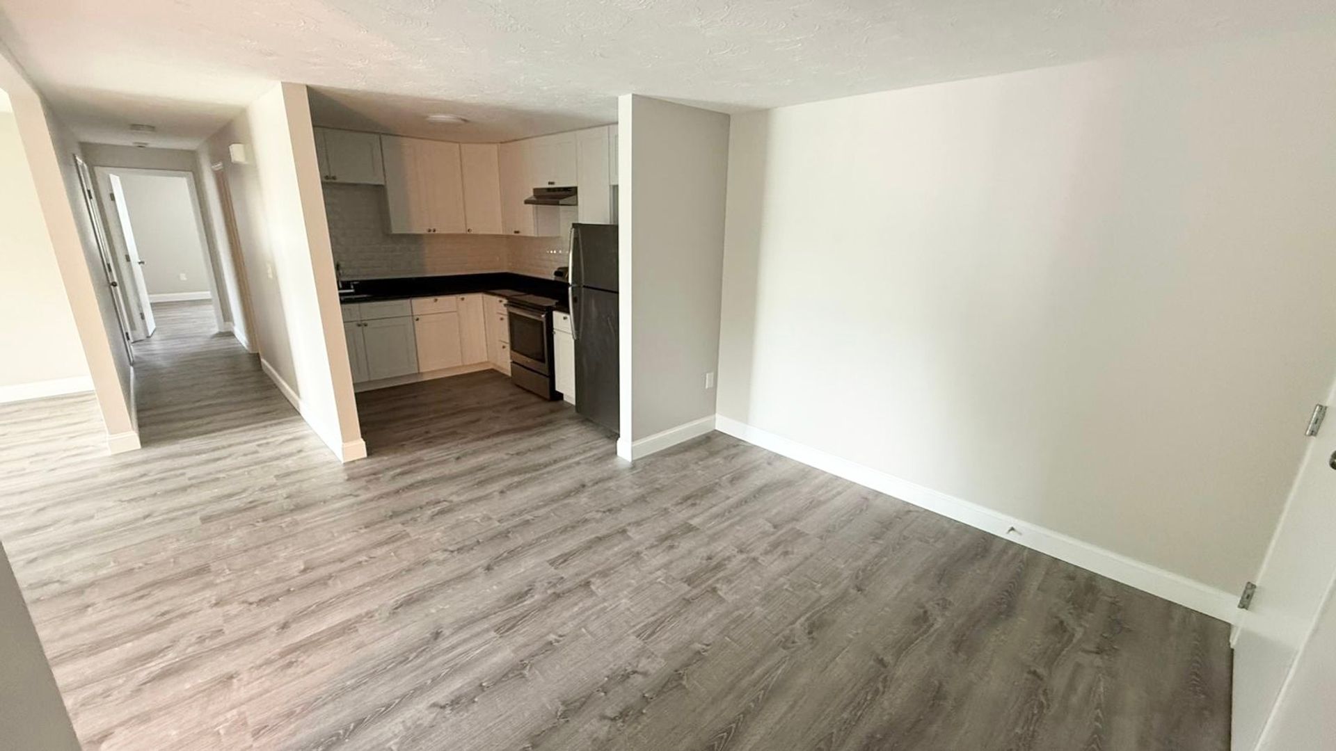 Webster Apartment: 310 Thompson Road