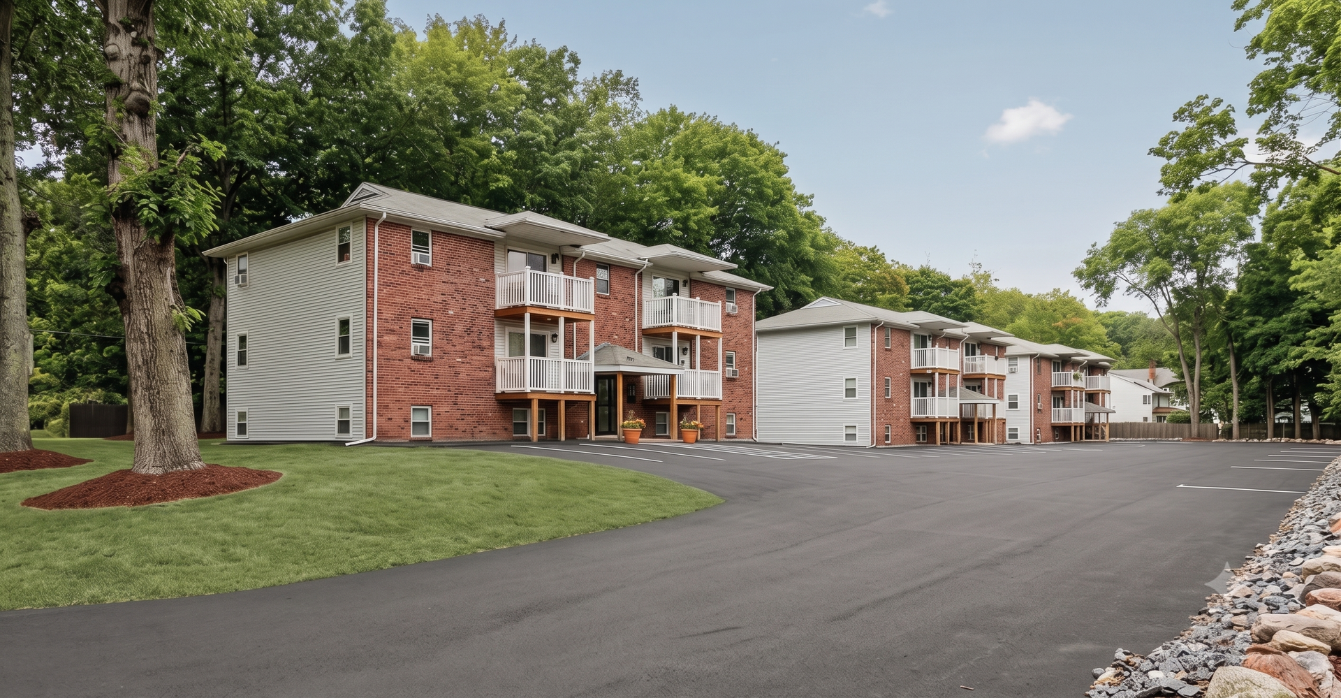 North Grafton Apartment: 8-12 Perry Street