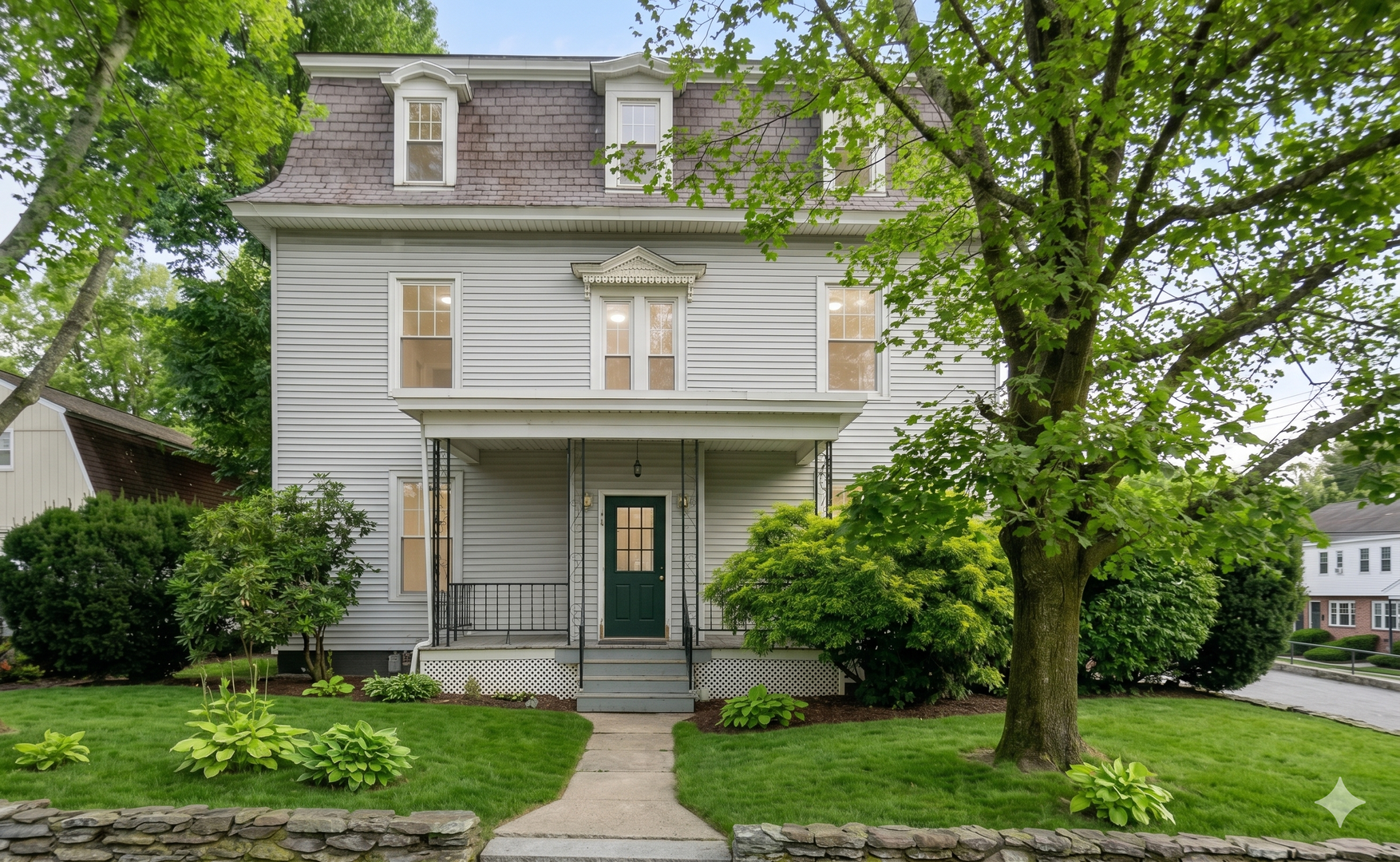 Leominster Apartment: 221 West Street