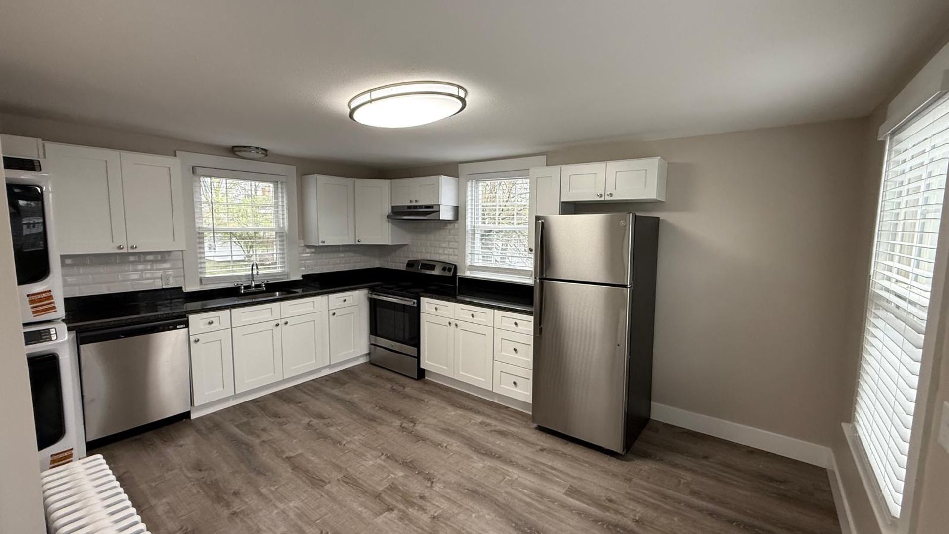 Leominster Apartment: 221 West Street