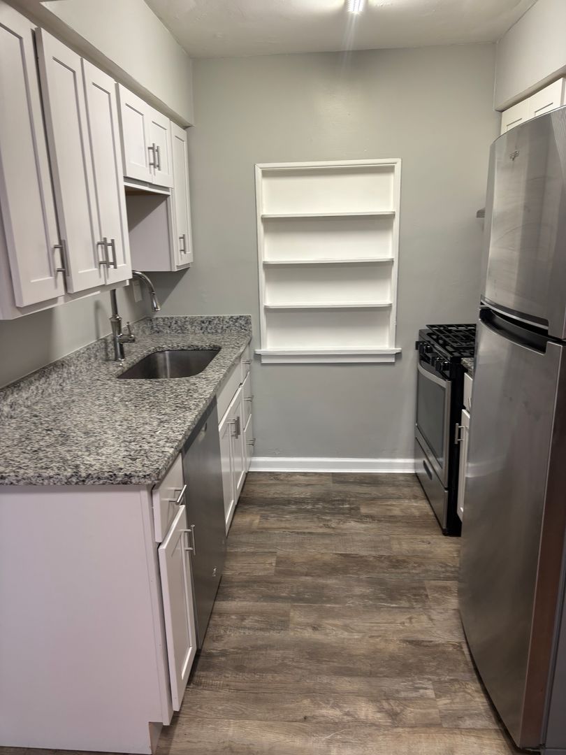 Cincinnati Apartment: 2521 Hackberry Street