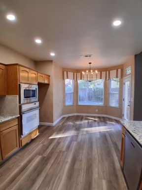 1891 E. Oak Haven Dr, Fresno, CA 93730