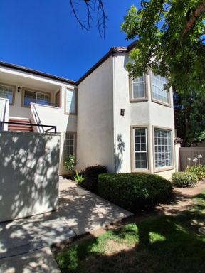 8147 N. Cedar Ave., #125, Fresno, CA 93720