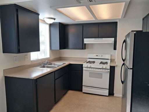 4845 E. Lane Ave., #201, Fresno, CA 93727