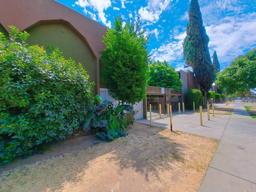 1331 E San Bruno Ave., #H, Fresno, CA 93710